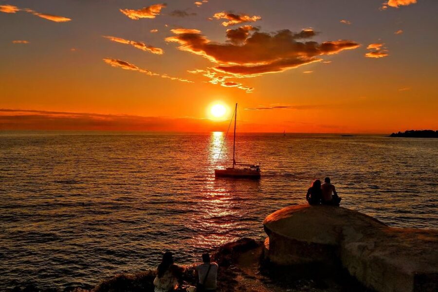 Sunset Dolphin Cruise with Dinner – Medulin Archipelago - Should You Book the Medulin Sunset Cruise?