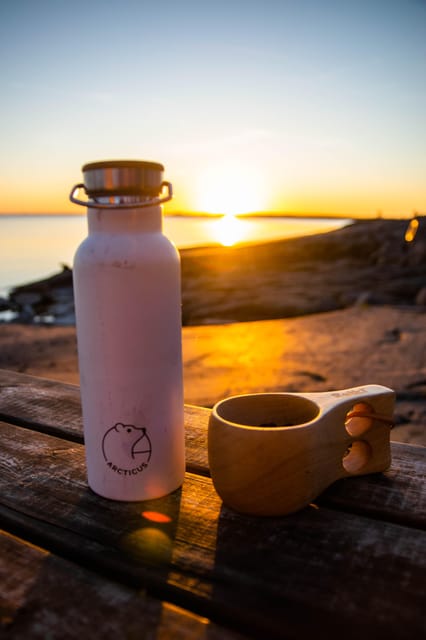 Sunset in the archipelago from Helsinki - Two hours among coastal views and evening light