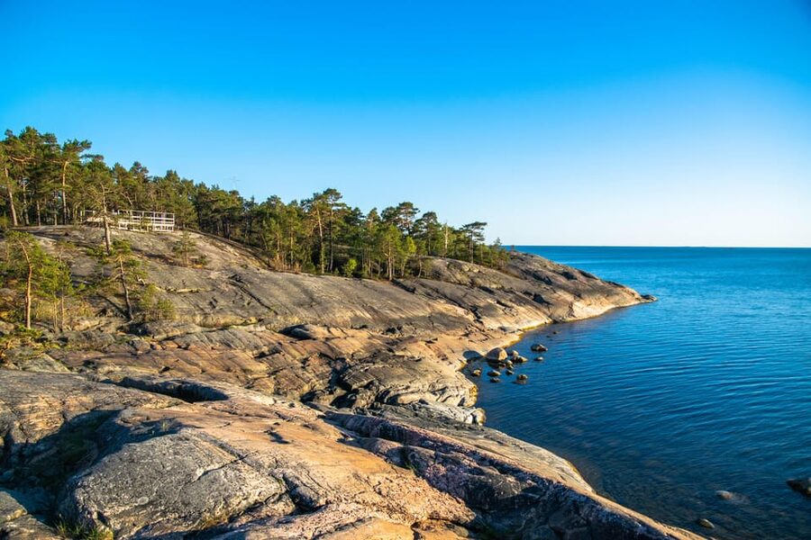Sunset in the archipelago from Helsinki - My verdict on the Helsinki sunset experience