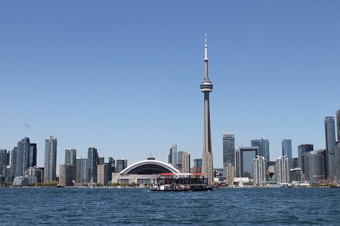Toronto Harbour and Islands Cruise - From Harbourfront towers to Toronto Island lagoons