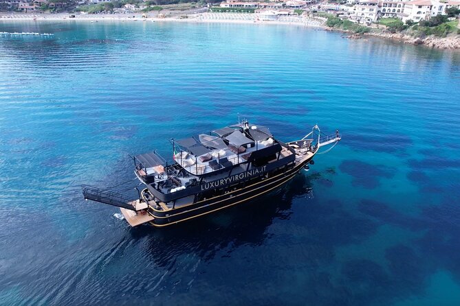 Tour of the Archipelago of La Maddalena ecofriendly - What this La Maddalena boat trip actually delivers
