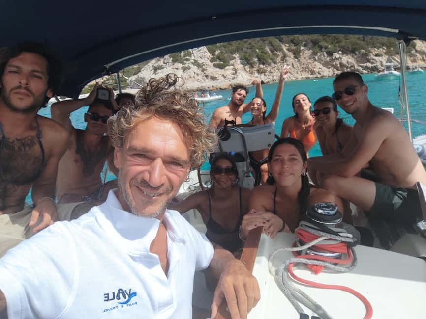Tour of the islands of the archipelago with lunch and drinks - Morning departure from Palau or La Maddalena