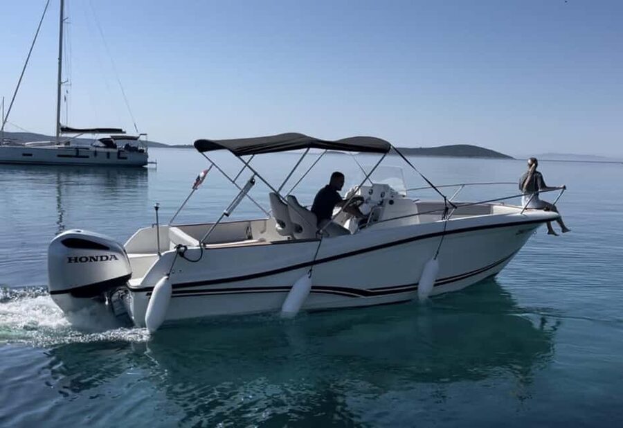 Trogir: Blue Lagoon and 3 Islands Speedboat Tour - Key points to know before booking