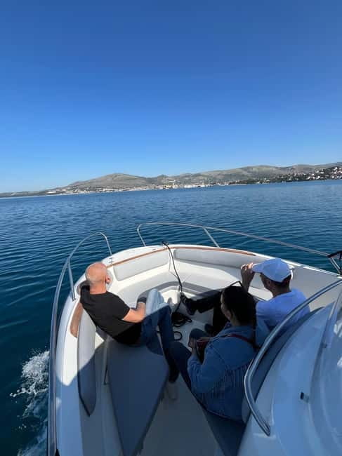 Trogir: Blue Lagoon and 3 Islands Speedboat Tour - What the speedboat adds to the experience