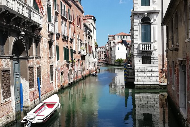 Venice from Rome: Private Day Trip by train with Islands Tour - St. Mark’s Square from the outside