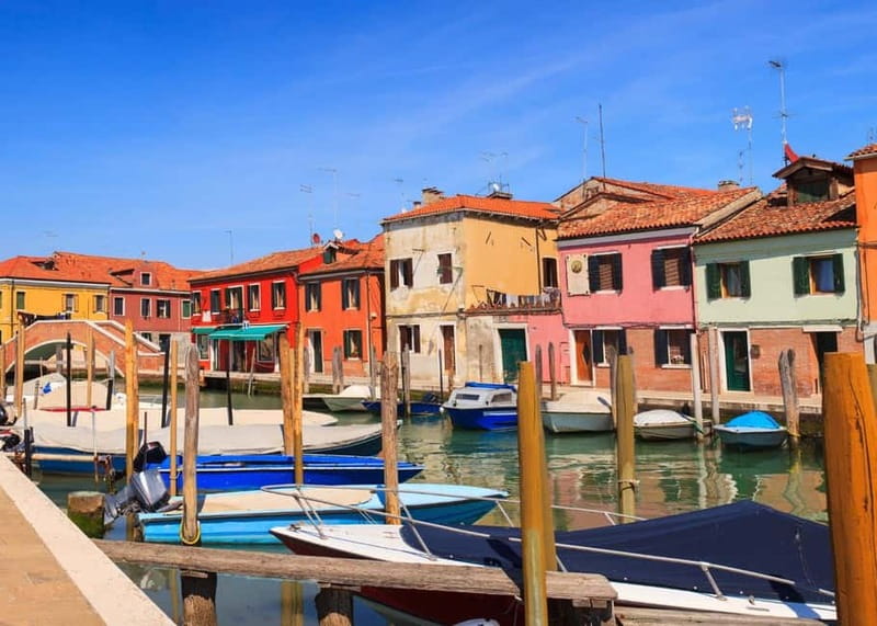Venice: Guided Islands Cruise to Murano, Burano & Torcello - Burano: the island that rewards slow looking