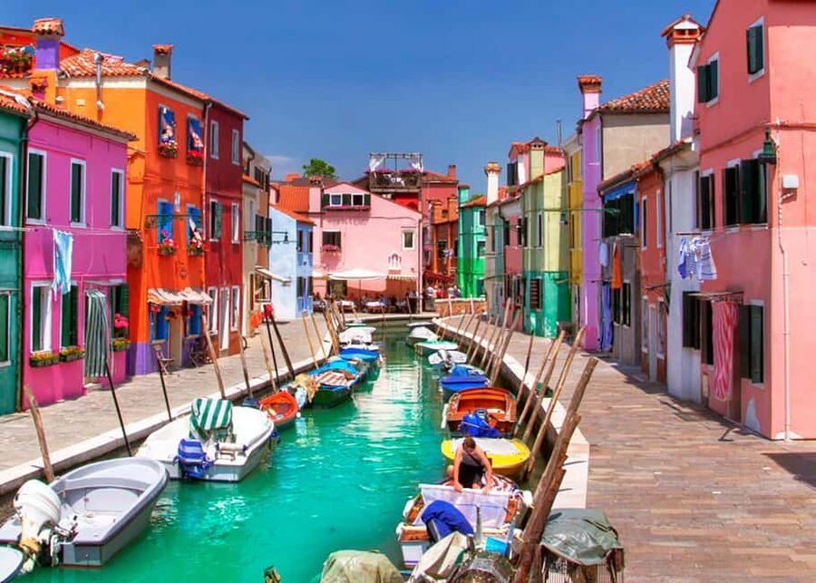 Venice: Murano, Burano and Torcello Islands Tour - Burano’s painted streets and lace shops