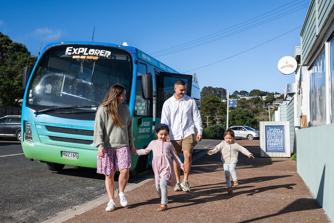 Waiheke Island Hop-On Hop-Off Explorer Bus - What the Waiheke bus day really gives you