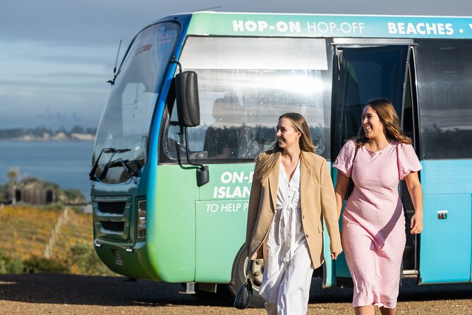 Waiheke Island Hop-On Hop-Off Explorer Bus - Stonyridge, Te Motu, Wild Estate, and Batch
