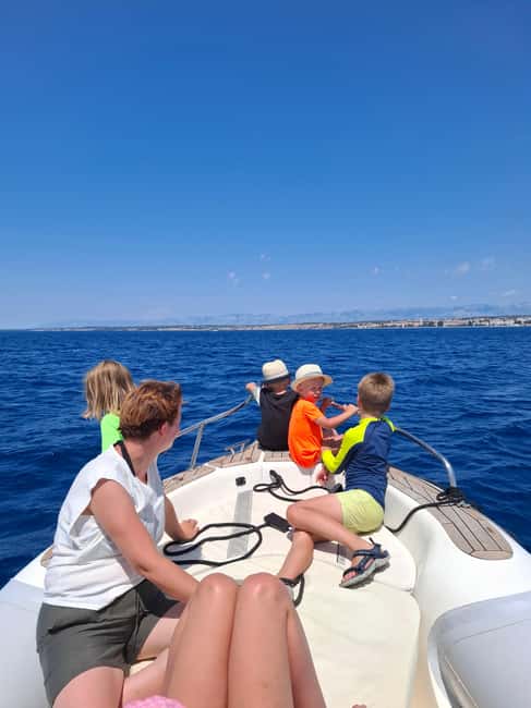 Zadar: 3 Islands Half-Day Boat Tour with Snorkeling & Fruit - What to Pack for the Water