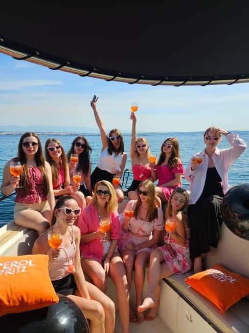 Zadar: 3 Islands Luxury Boat Tour with Aperol Spritz - Ugljan gives you time to eat and wander