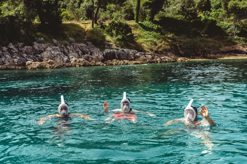 Zadar: 3 Islands Snorkeling Cruise with Prosecco - Sailing past Zadar’s Old Town