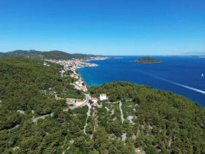 3 Islands Speedboat Tour with Drinks and Diving