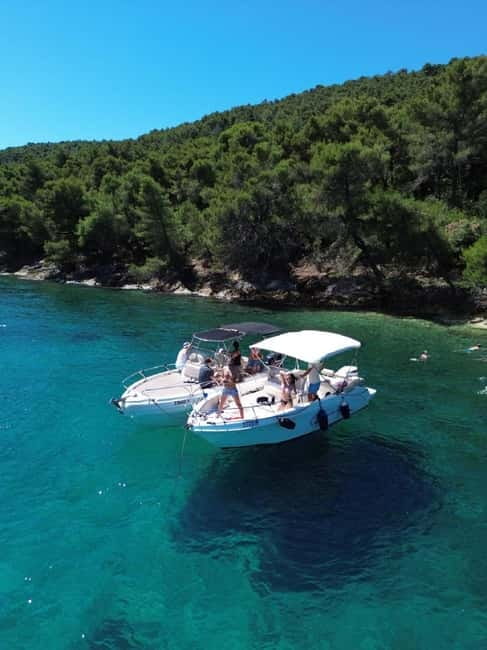 Zadar: 3 Islands Speedboat Tour with Drinks and Diving - Ošljak gives you a quiet hour ashore