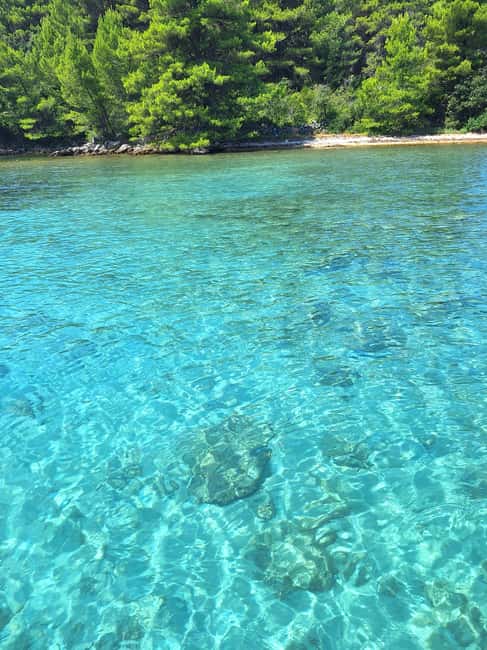Zadar: Adventure on 6 islands, 3 lagoons, 1 cave, Bio Fruits - Osljak, Ugljan, and the island stops