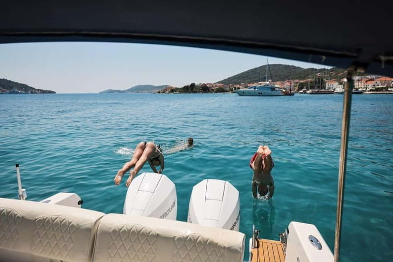 Zadar: Half-Day Island Hopping Tour with Snorkeling - A slower hour in an island fishing village