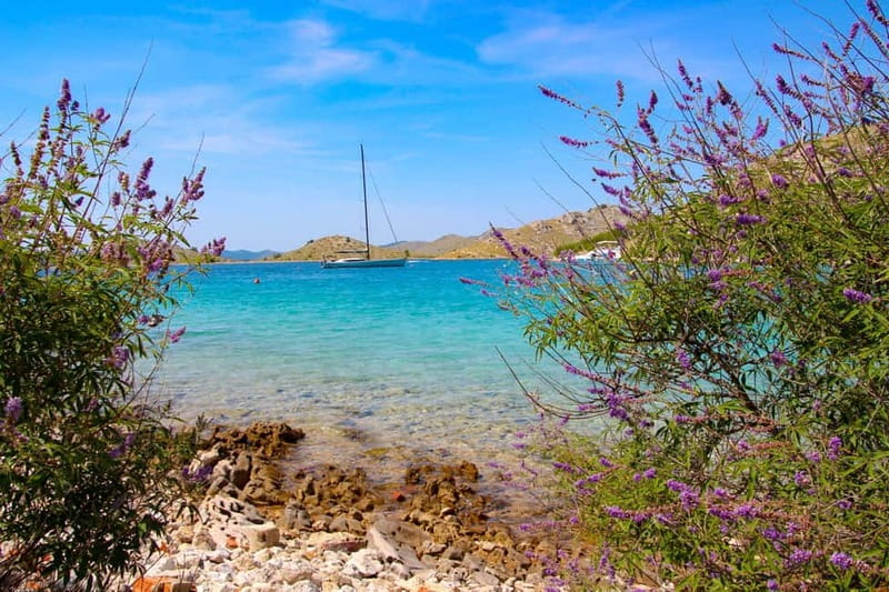 Zadar: Island-Hopping Blue Lagoon Boat Tour with Drink - Practical details before you go
