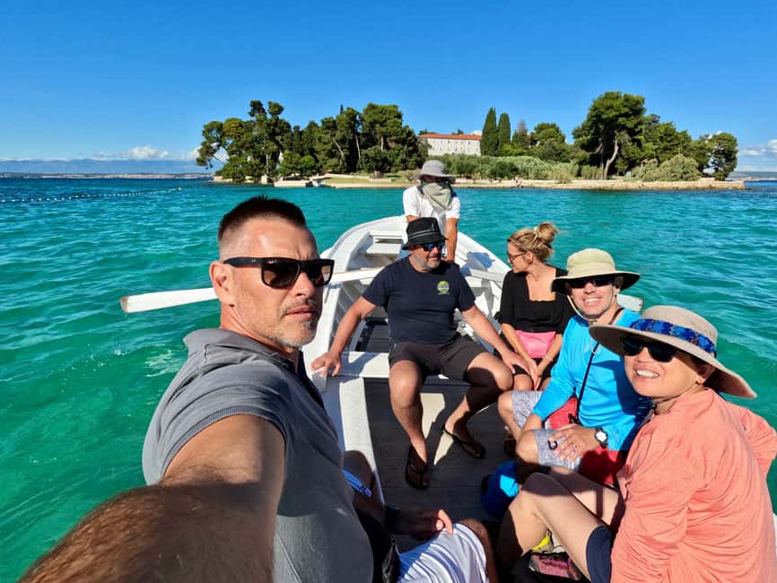 Zadar: Island-Hopping, Swimming & Snorkeling SpeedBoat Tour - The secret stop and the return along Zadar’s waterfront
