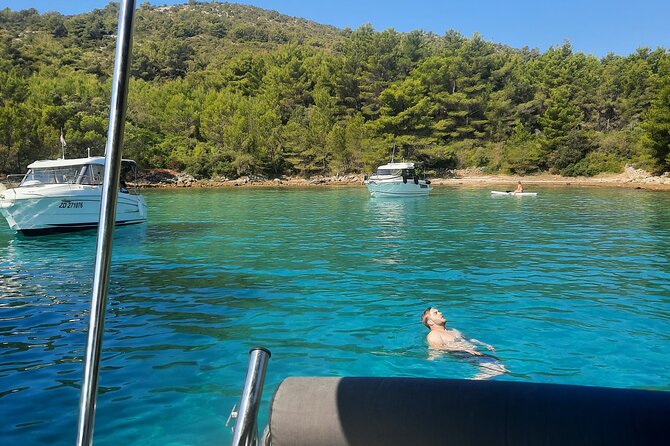 Zadar: Island Luxury Speedboat Tour with Snorkeling - What to bring for a more comfortable outing