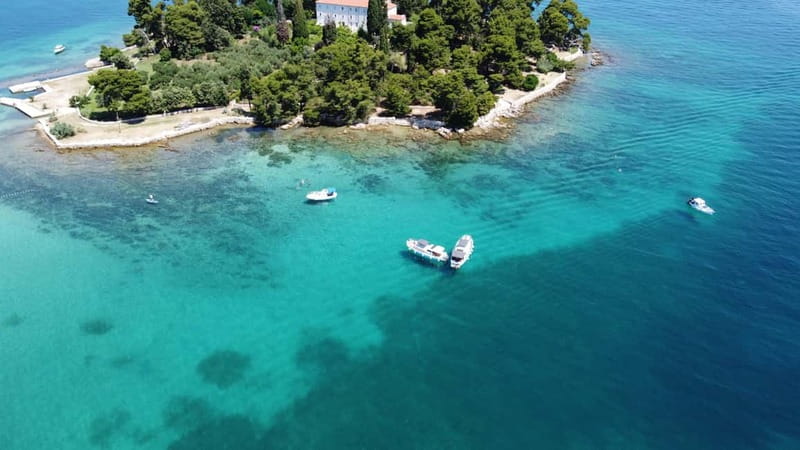Zadar: Private Island Hopping & Wine Tasting with Canapés - Why this four-hour cruise works so well