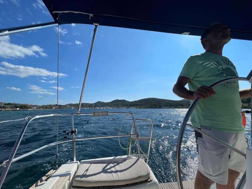 Zadar: Three island Daysailing tour - Who Will Enjoy This Sailing Day Most
