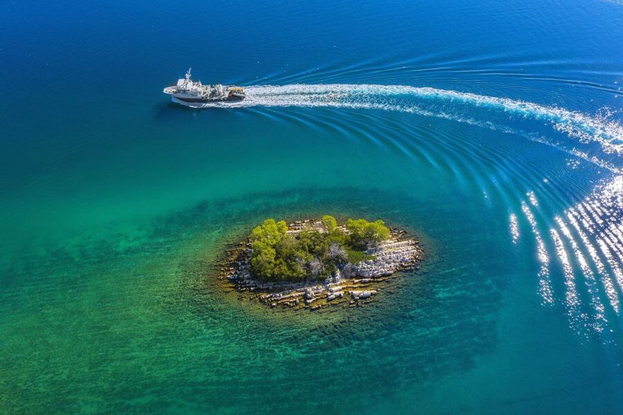 Zadar: Three Islands Private Boat Tour - Captain Goran makes the difference